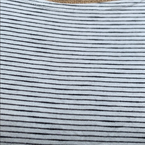 Striped tunic dress size medium - Picture 2 of 5